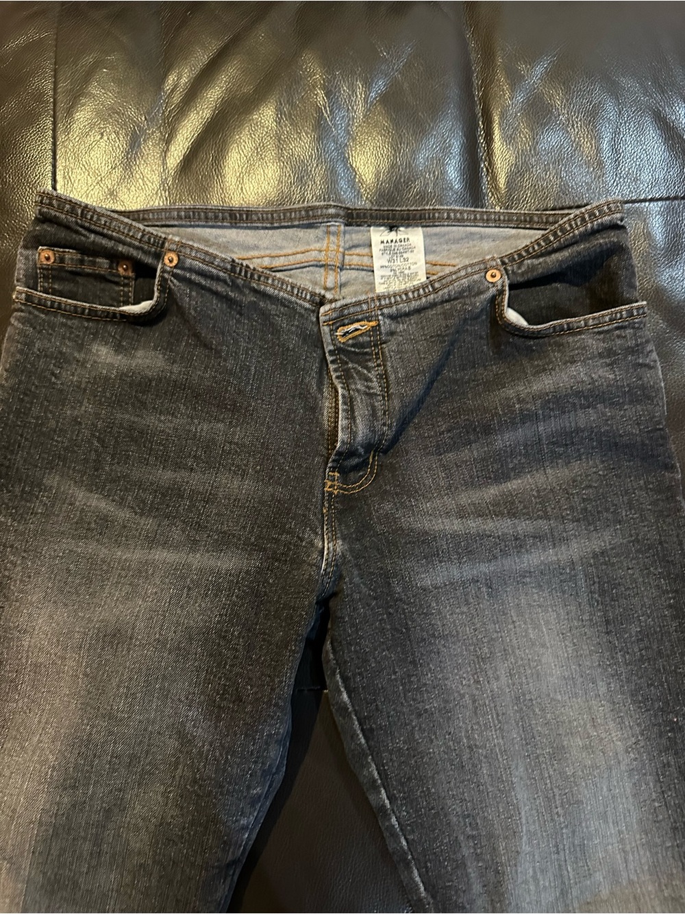 Manager Women's Skinny Jeans in Faded Dark